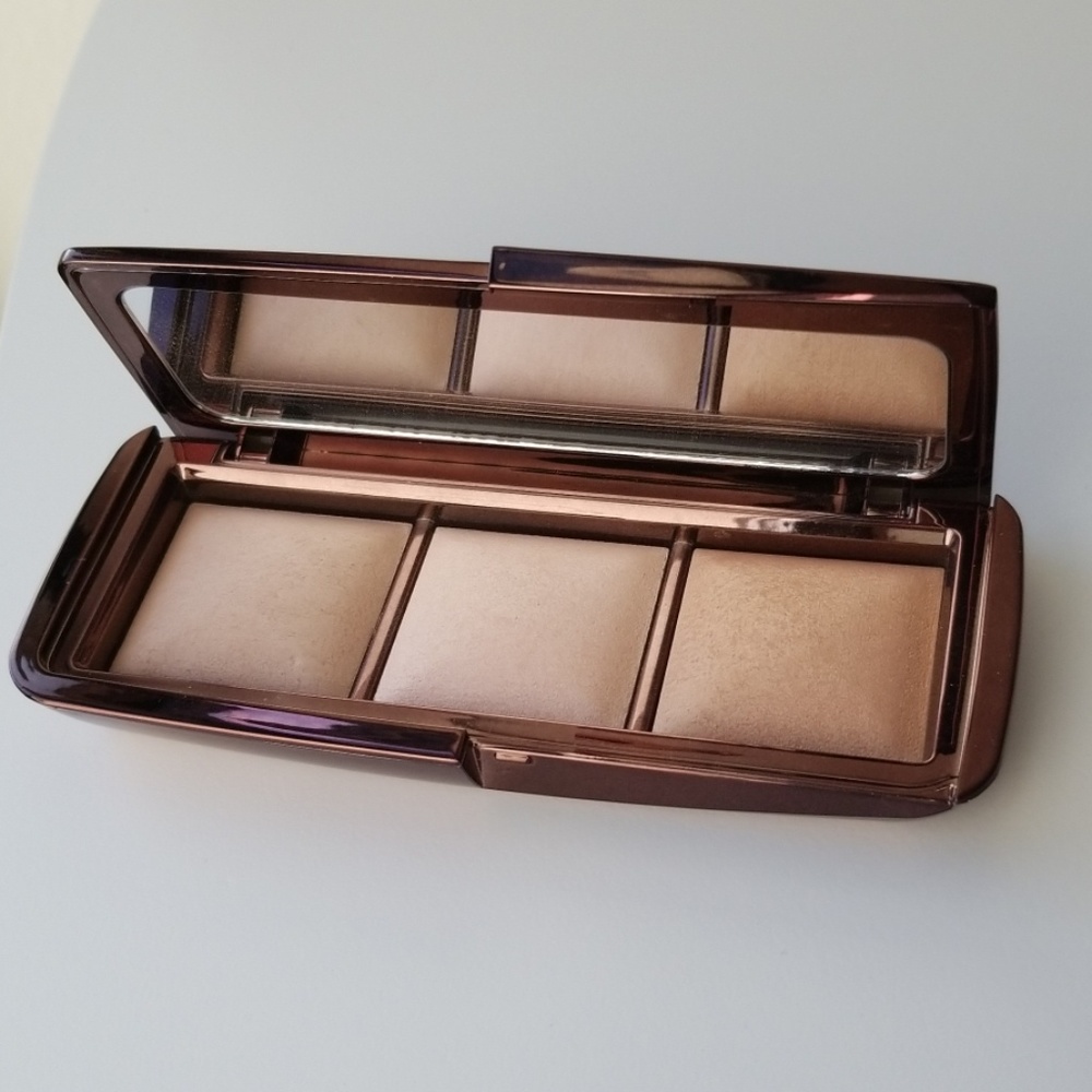 Hourglass Ambient Lighting Palette